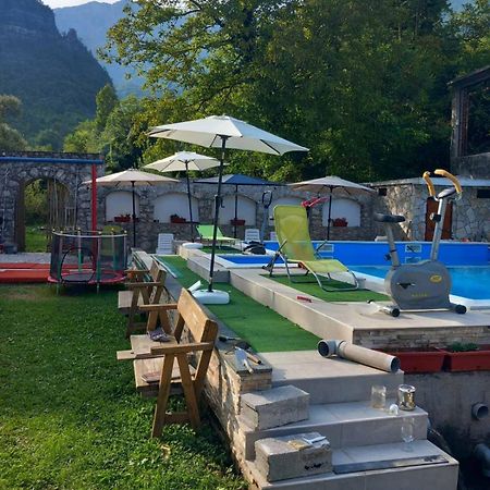فيلا Kuca Za Odmor Sa Bazenom Diva Grabovica Jablanica المظهر الخارجي الصورة